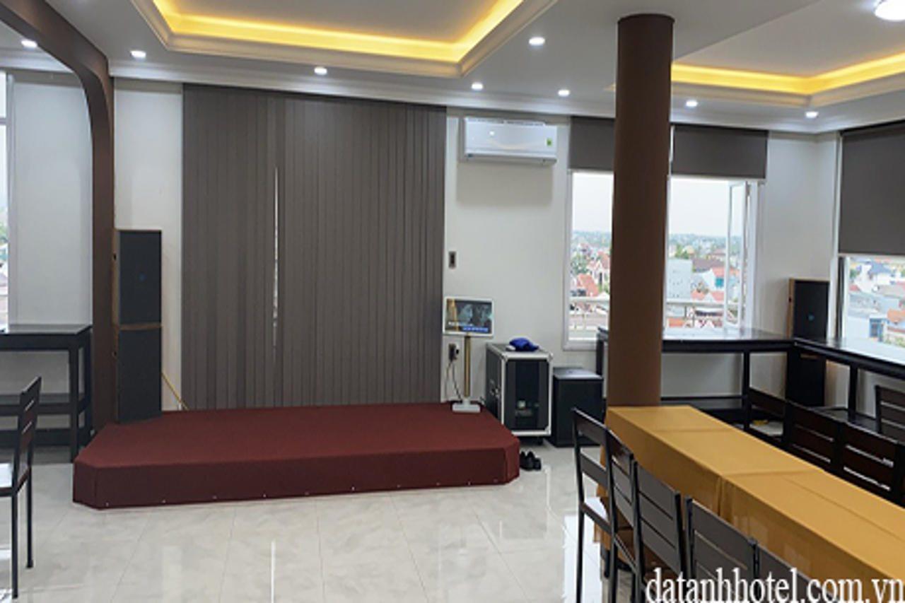 Dat Anh Hotel Hue Buitenkant foto