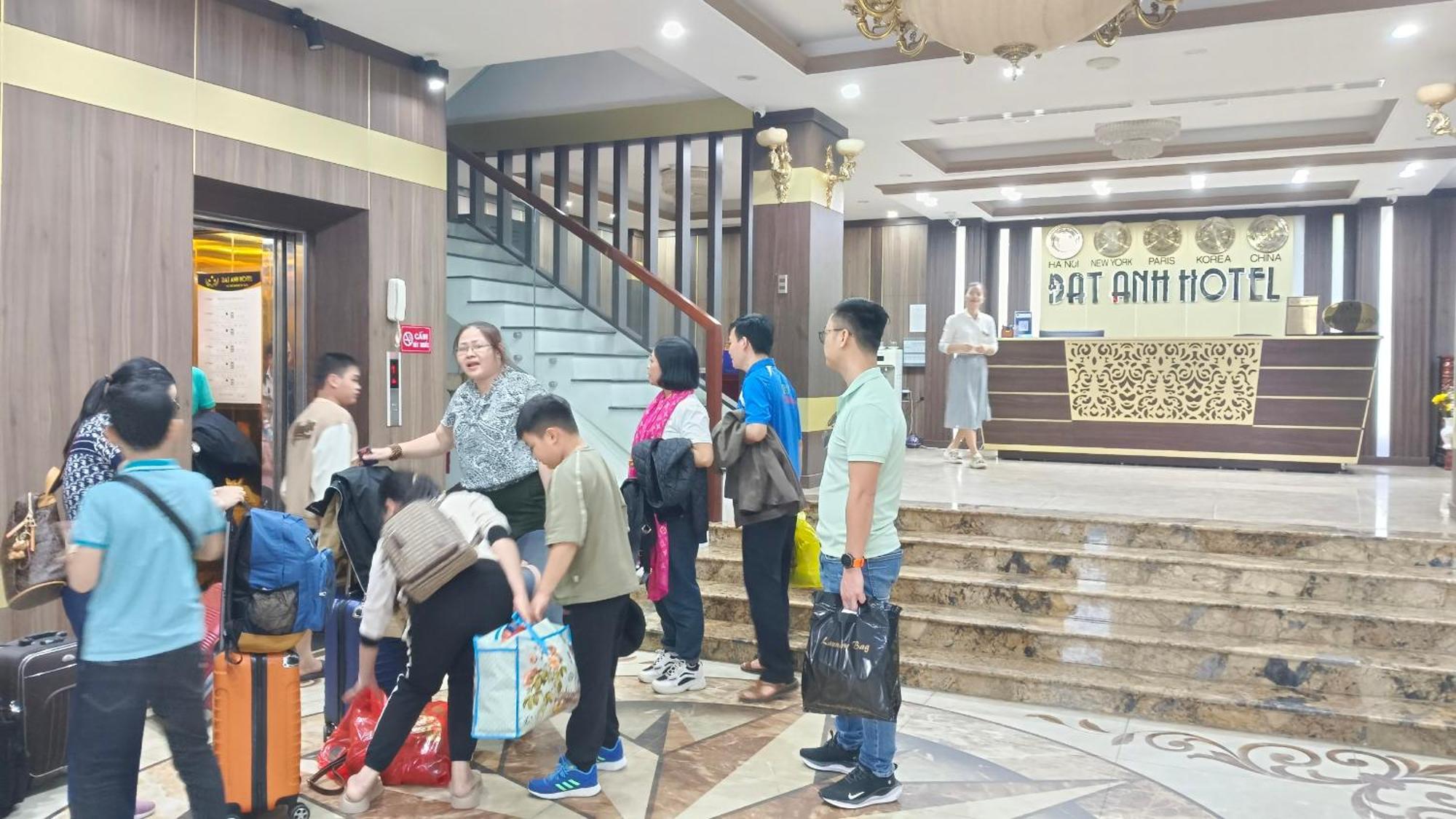 Dat Anh Hotel Hue Buitenkant foto