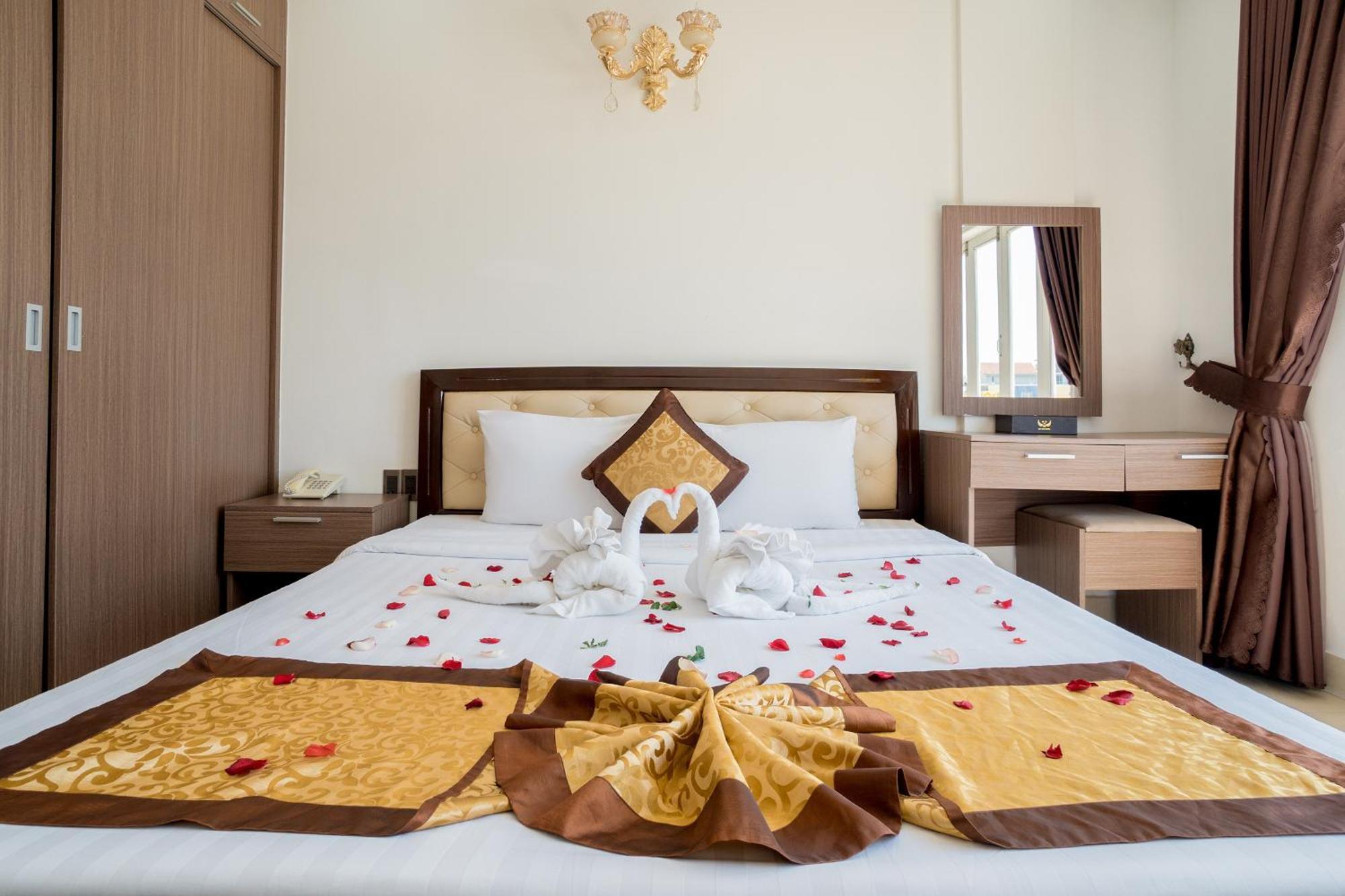 Dat Anh Hotel Hue Buitenkant foto