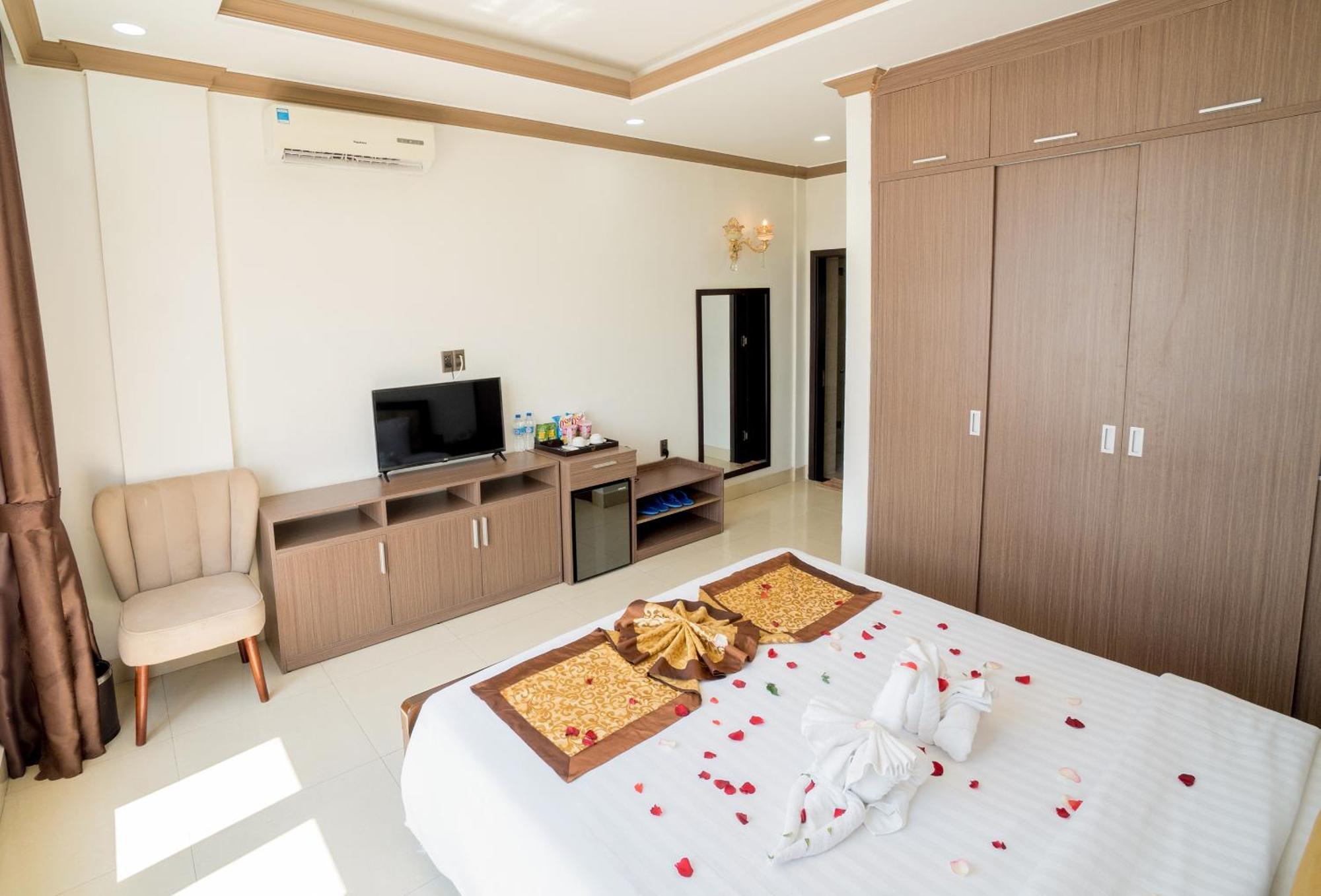 Dat Anh Hotel Hue Buitenkant foto