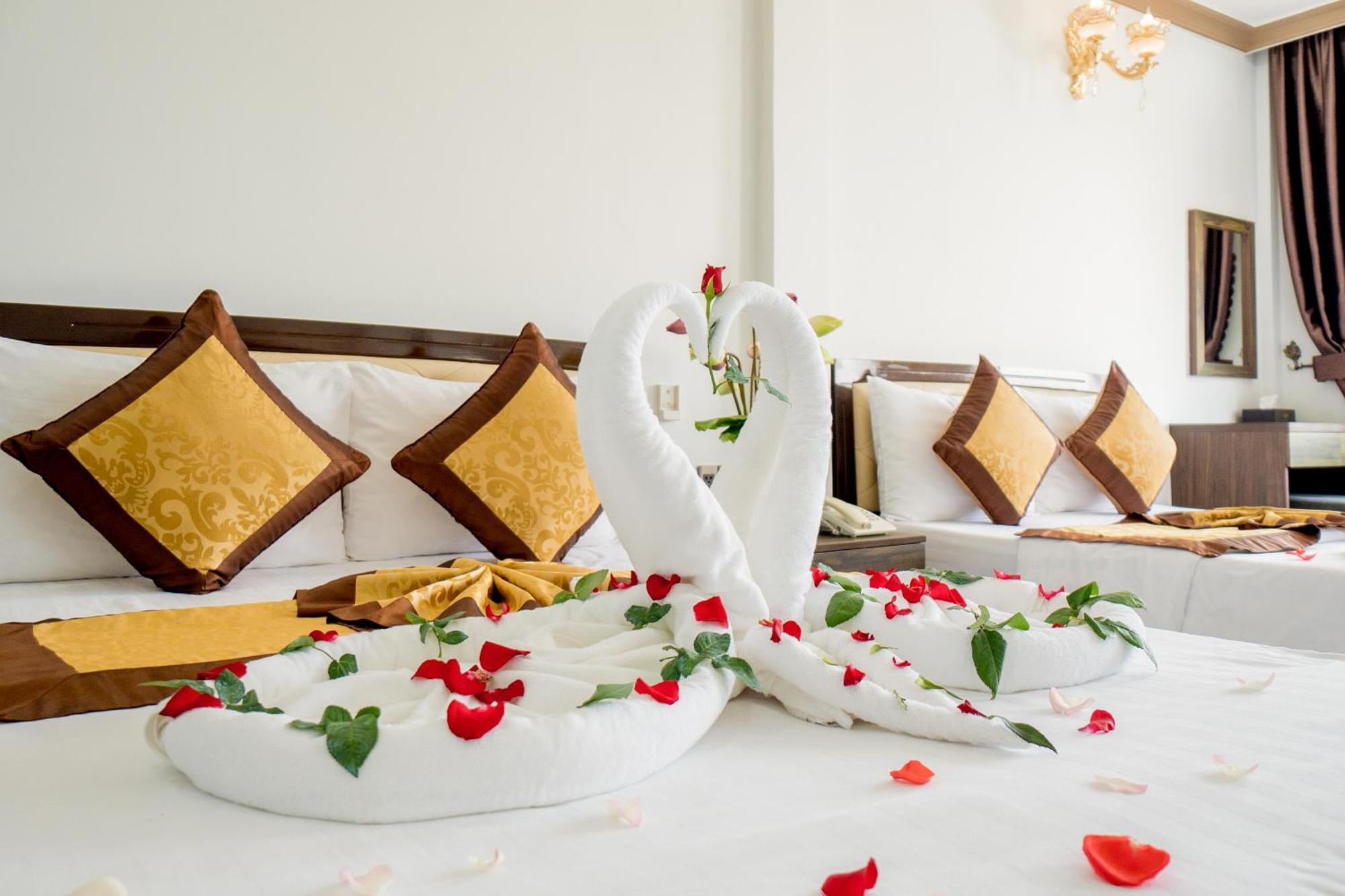 Dat Anh Hotel Hue Buitenkant foto